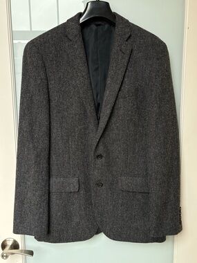 J. Crew Ludlow Blazer - Charcoal Gray Herringbone Wool Sport Coat